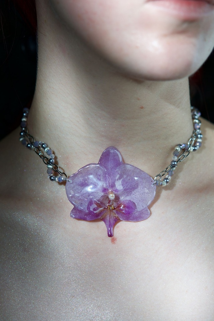 [Collier Phalaenopsis mauve (argenté)] Collier Phalaenopsis mauve (argenté)